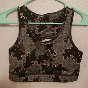 NWOT Jessica Simpson The Warm Up Sports Bra M